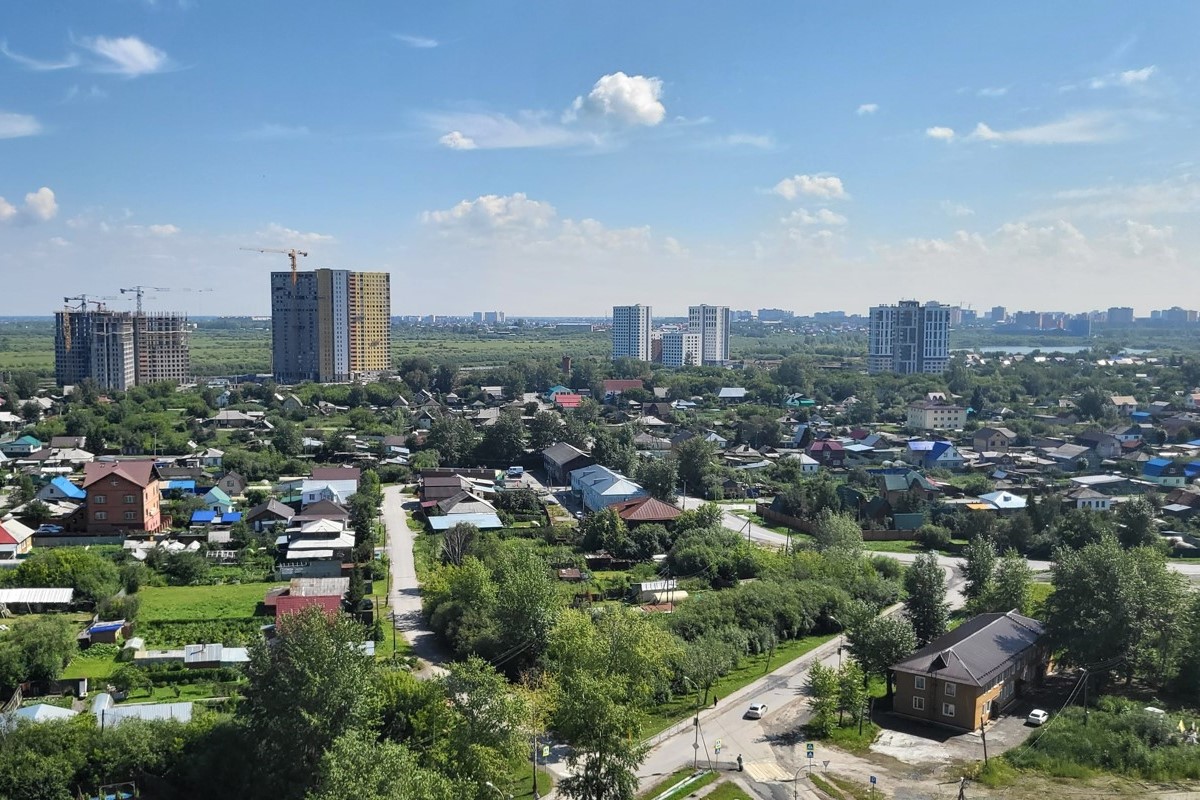 Собственность под контролем: более 22 тысяч тюменцев запретили совершение сделок без личного участия